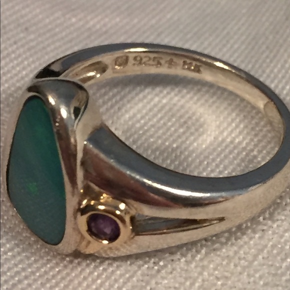 Elegant Silver and Blue Opal Ring - Picture 6 of 11